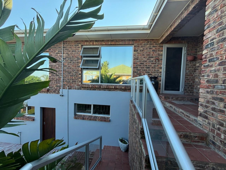 3 Bedroom Property for Sale in Blue Horizon Bay Eastern Cape